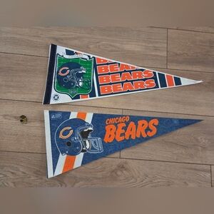 Vintage 80's & 90's Chicago Bears Pennant Set With Super Bowl Pin